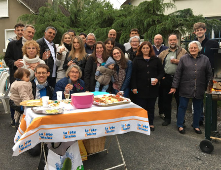 2016 06 03 Andrée MOULIER à la fête des voisins.JPG, mai 2024